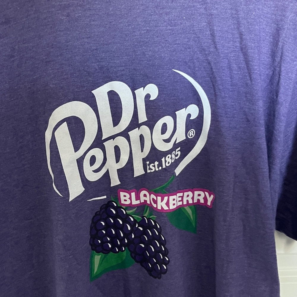 Tultex Dr Pepper blackberry Grape Purple Graphic T-Shirt XL Unisex - Picture 3 of 9